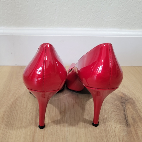 New Stuart Weitzman Red Patent Leather Pumps | Size 7 - Picture 4 of 7